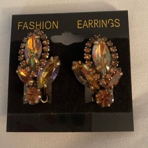Vintage Weiss earrings iridescent bronze clip on